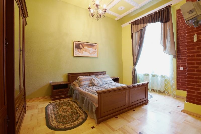Apartments On Doroshenka 19 Lviv Exterior foto